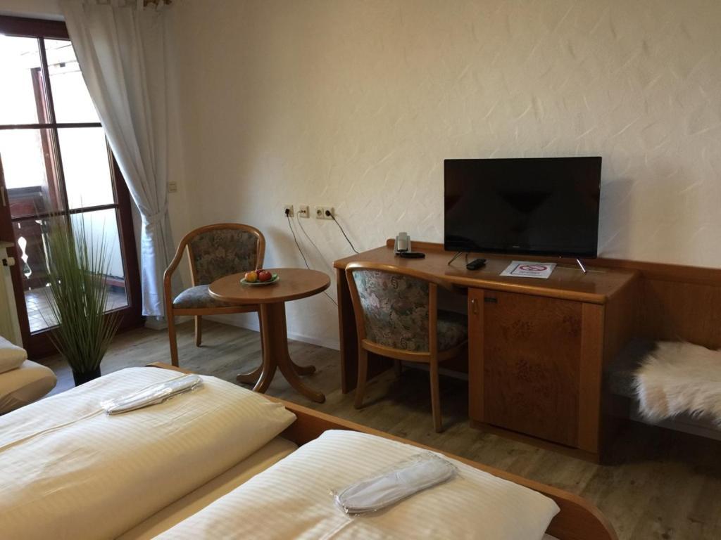 See-Hotel Storchenmuehle Fichtenau Bagian luar foto